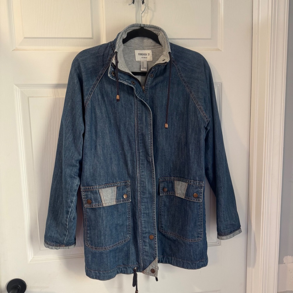 Forever 21 Denim Utility Jacket Women's sz  Medium Blue Mixed Media Zip Up Parka